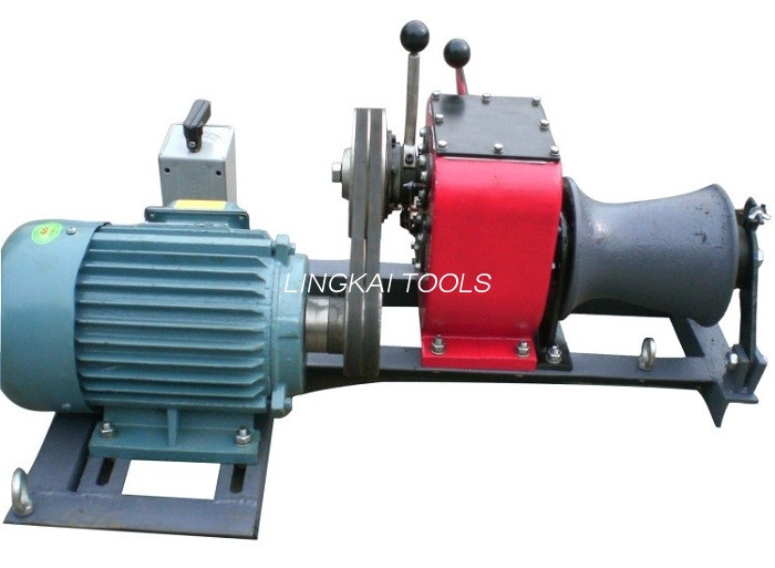 Menara Erection 1 Ton Winch, Mesin Winch Versatility Dhuwur Kanggo Narik Kabel