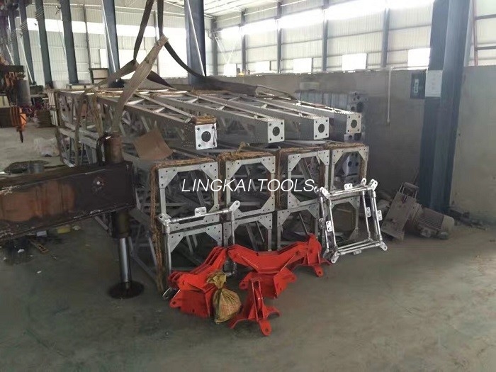 Piranti Erection Tower Overhead Power Wires Platform Kerja Gin Pole