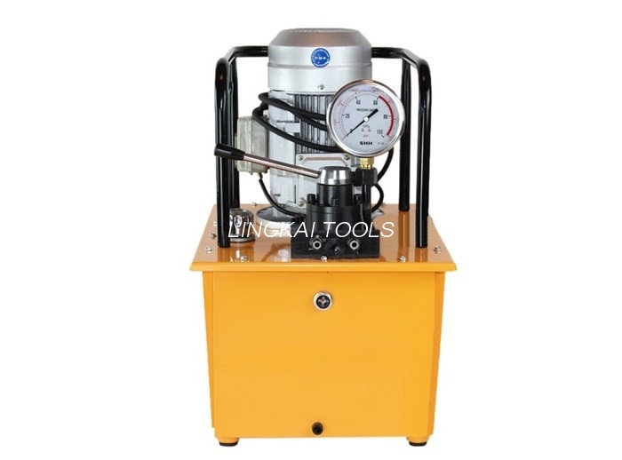 2.5L/Min Alat Crimping Tekanan Tinggi / 70Mpa 0.75KW Listrik Didorong Pompa Hidrolik