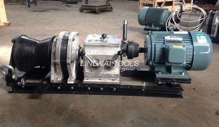 Situs Daya Penarik Kabel Listrik Winch 220V / 380V 2.2KW Kanggo Tarik Tali Kawat