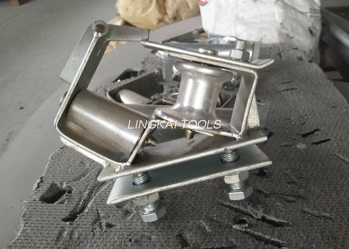 Aluminium Roda Nilon Sheave Tetap Pada Tiang untuk Konduktor Menarik Lengan Skyward Corner Stringing Pulley Block